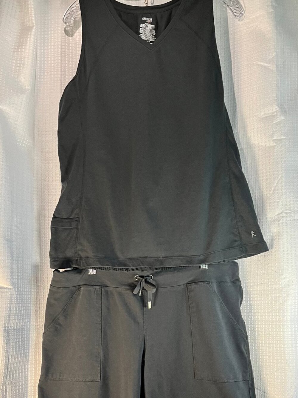 Danskin Now Grey Activewear Matching Tank and Shorts Set size 2X
